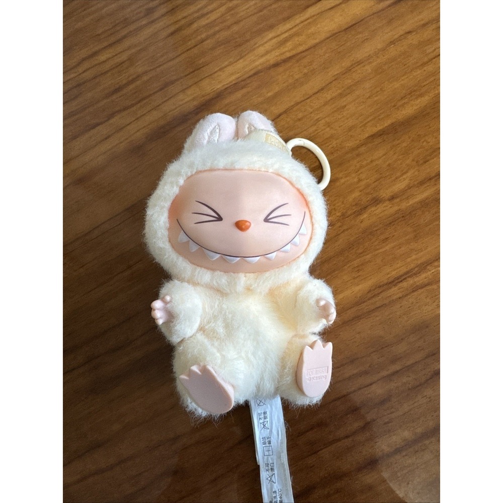 Pop Mart THE MONSTERS Have a Seat Sisi Labubu Plush Keychain 126M032000-04